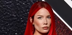 Halsey Announces New Kate Bush Inspired Single Ahead Of Upcoming Album