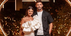 Samie Elishi And Ciaran Davies Crowned Love Island All Stars Winners